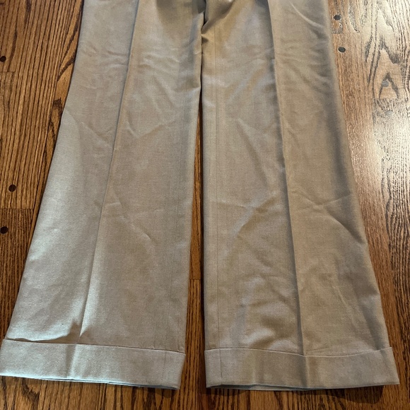 Woman trousers - Picture 2 of 5